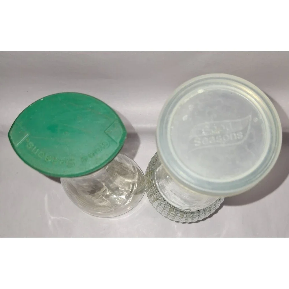 2 Vintage Good Seasons Glass Salad Dressing Measuring Cruets Green / White Lids